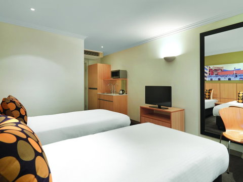 Ibis Styles Sydney Central - Rent Accommodation 14