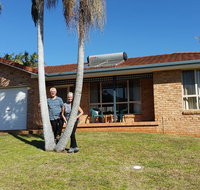 Twin Palms Holiday House at Lighthouse - Rent Accommodation