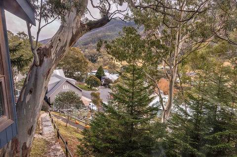 Pure Chalet Thredbo - Rent Accommodation 36