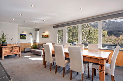 Pure Chalet Thredbo - Rent Accommodation 18