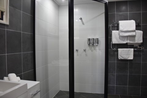 Pure Chalet Thredbo - Rent Accommodation 4