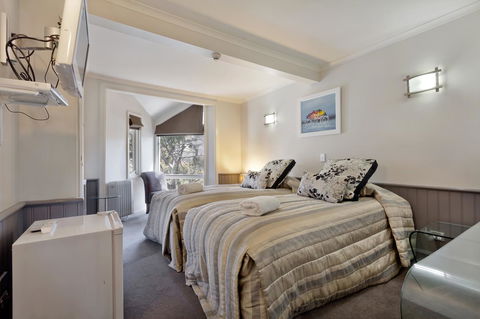 Pure Chalet Thredbo - Rent Accommodation 32