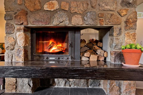 Pure Chalet Thredbo - Rent Accommodation 15