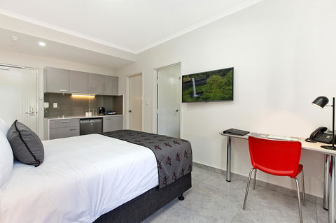 Argus Hotel Darwin - Rent Accommodation 18