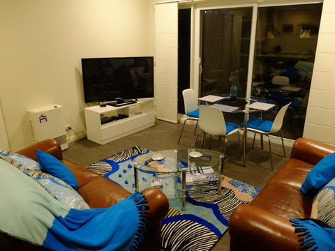 Rock Wallaby - Rent Accommodation 8