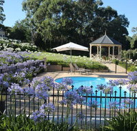 Brice Hill Country Lodge - Rent Accommodation