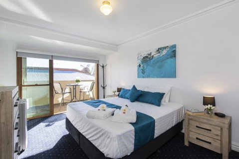 Carrington Charm - CBD - WiFi - Parking - Rent Accommodation 0