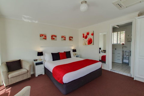 Clare Valley Motel - Rent Accommodation 3