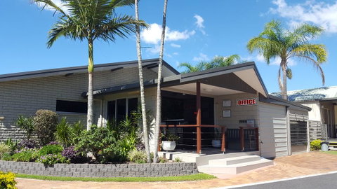 Colonial Tweed Holiday & Home Park - Rent Accommodation 1