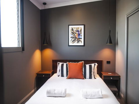 Criterion Hotel Sale - Rent Accommodation 0