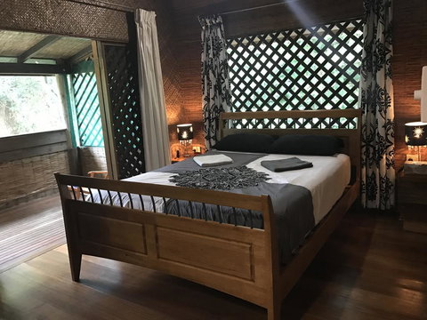 Daintree Lighthouse View - Rent Accommodation 1