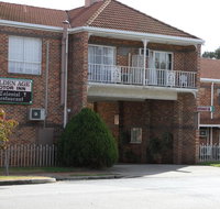 Golden Age Motor Inn - Rent Accommodation