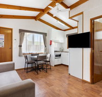 Goulburn South Caravan Park - Rent Accommodation