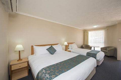 Harbour Sails Motor Inn - Rent Accommodation 1