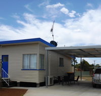 Holiday House Clermont - Rent Accommodation