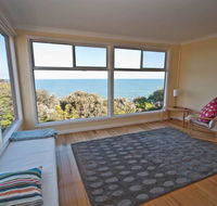 Lake Tyres Beach House - Rent Accommodation