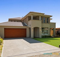 Luxury Coastal Escape - Rent Accommodation