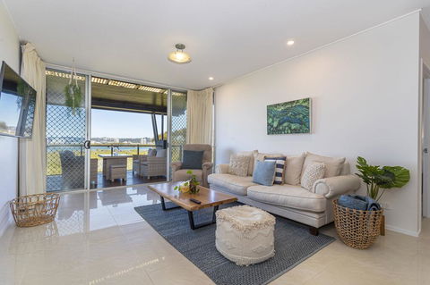 Maroochy River Inlet Views At Sebel Twin Waters Free Wifi & Parking 2 Cars - Rent Accommodation 0