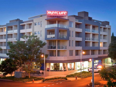 Mercure Centro Port Macquarie - Rent Accommodation 0