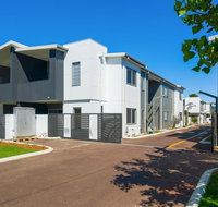 MERRIFIELD Foothill Suites - RELAXING LIFETYLE CHOICE