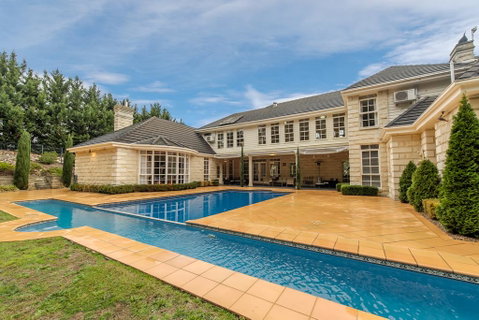 Montfort Manor - Rent Accommodation 1
