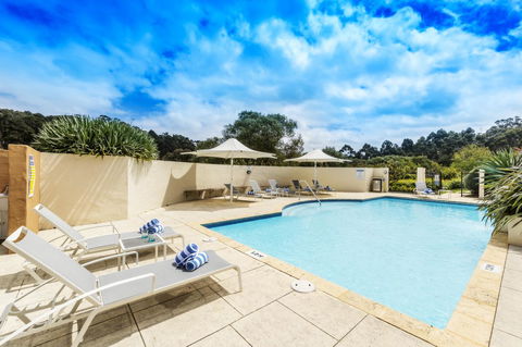 Grand Mercure Basildene Manor - Rent Accommodation 4