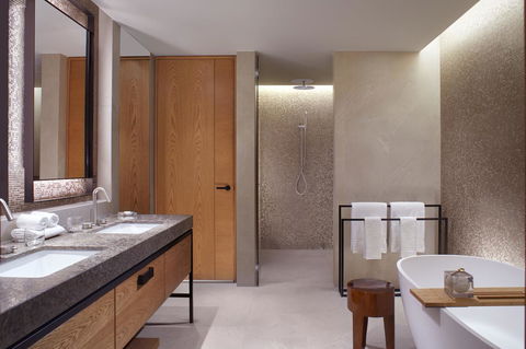 The Ritz-Carlton, Perth - Rent Accommodation 8
