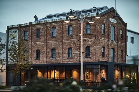 The Premier Mill Hotel - Rent Accommodation 15