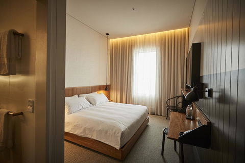 The Premier Mill Hotel - Rent Accommodation 31