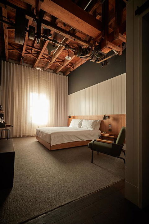 The Premier Mill Hotel - Rent Accommodation 2