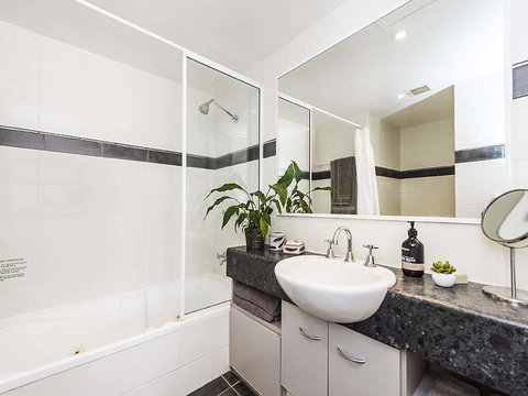 Subiaco Village 28 - Rent Accommodation 11