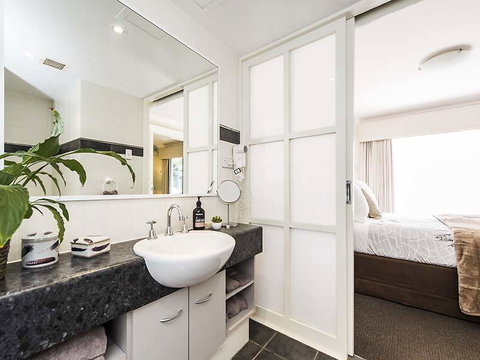 Subiaco Village 28 - Rent Accommodation 12
