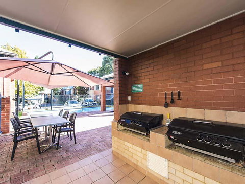 Subiaco Village 28 - Rent Accommodation 23