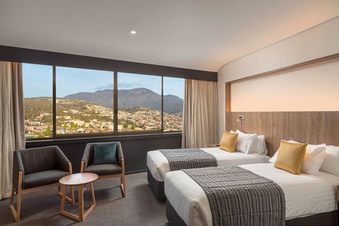 Wrest Point - Rent Accommodation 10