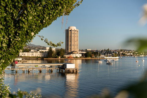 Wrest Point - Rent Accommodation 15