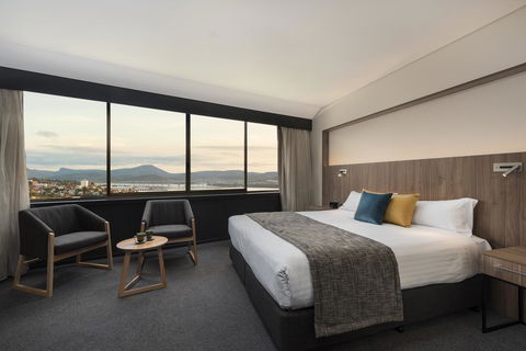 Wrest Point - Rent Accommodation 14