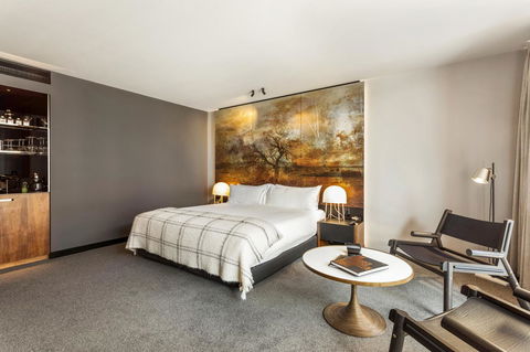 MACq 01 Hotel - Rent Accommodation 17