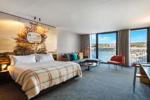 MACq 01 Hotel - Rent Accommodation 34
