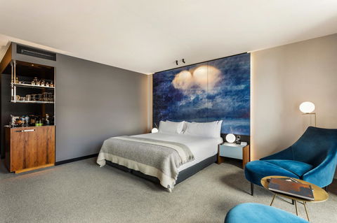 MACq 01 Hotel - Rent Accommodation 15