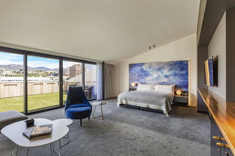 MACq 01 Hotel - Rent Accommodation 26