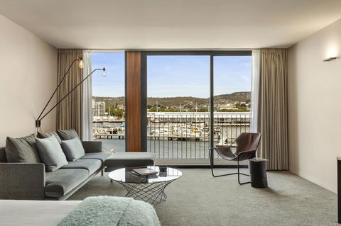 MACq 01 Hotel - Rent Accommodation 32