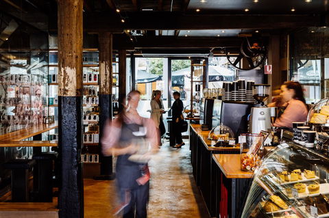The Henry Jones Art Hotel - Rent Accommodation 21