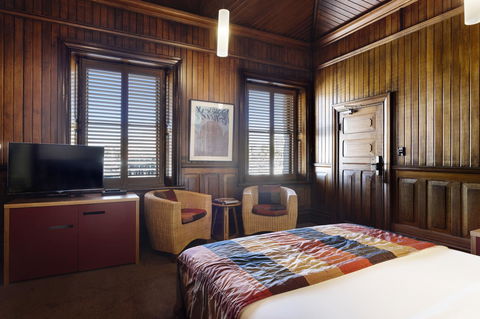 The Henry Jones Art Hotel - Rent Accommodation 44