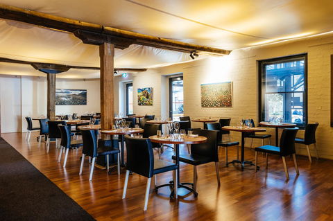 The Henry Jones Art Hotel - Rent Accommodation 33