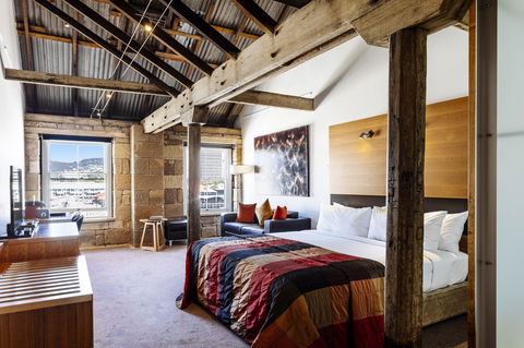 The Henry Jones Art Hotel - Rent Accommodation 3