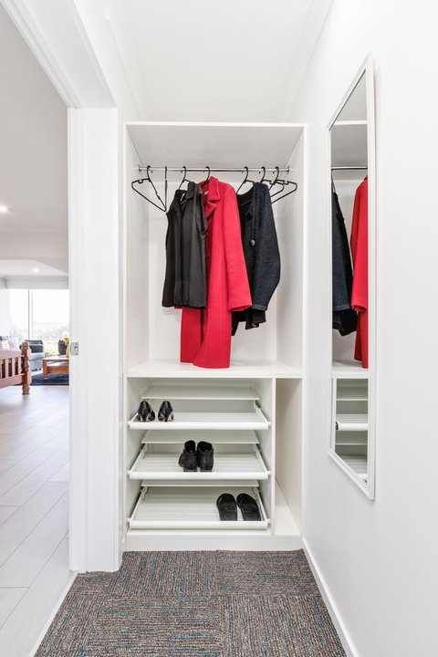 Views Forever - Devonport - Rent Accommodation 10