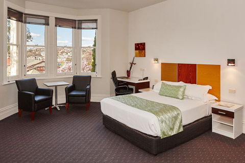 Auldington Hotel - Rent Accommodation 3
