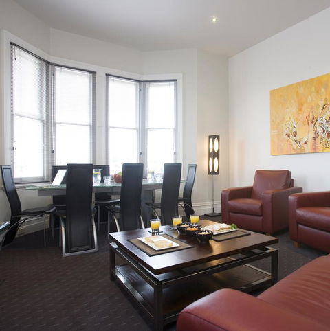 Auldington Hotel - Rent Accommodation 31