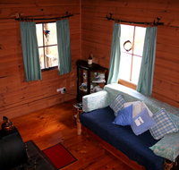 Cradle Mountain Love Shack - Rent Accommodation