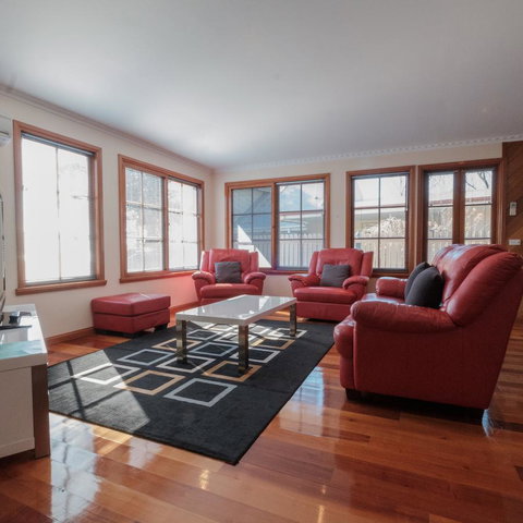 Cod Rock Point - Rent Accommodation 8